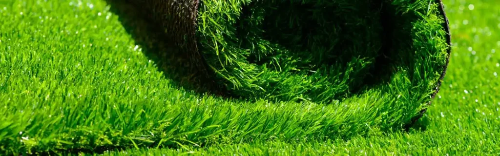 Artificial grass Leicester - Colourbank showroom display of premium artificial lawn